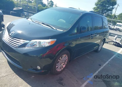 2016 Toyota Sienna Xle Premium 8 Passenger из США, поврежденный, VIN 5TDYK3DC4GS739091